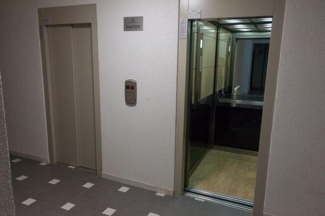 Gold Class Apartment Ams 63 Cluj-Napoca Exterior foto